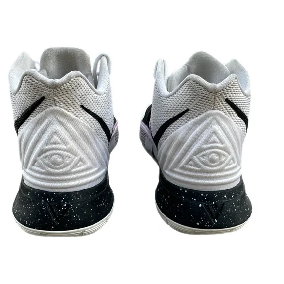 Nike Kyrie 5 TB Team Oreo White Black Basketball Shoes Men's CN9519-100 Size 10